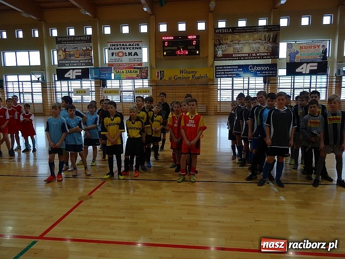 Zdjęcie w galerii na portalu naszraciborz.pl: Powiatowy turniej piłki nożnej. Krowiarki zwycięskie, Nędza druga wiadomości z regionu