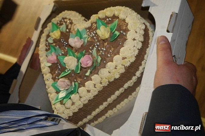 Zdjęcie w galerii na portalu naszraciborz.pl: Zabawa jak w Rio, bażant jak żywy – karnawał w rudzkiej szkole! wiadomości z regionu