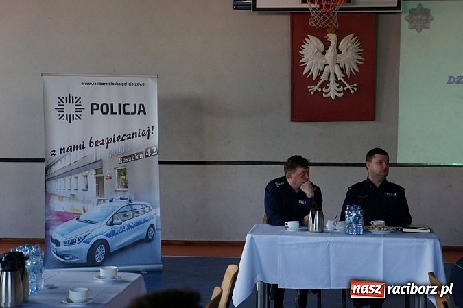 Zdjęcie w galerii na portalu naszraciborz.pl: Narada roczna w raciborskim garnizonie policji wiadomości z regionu
