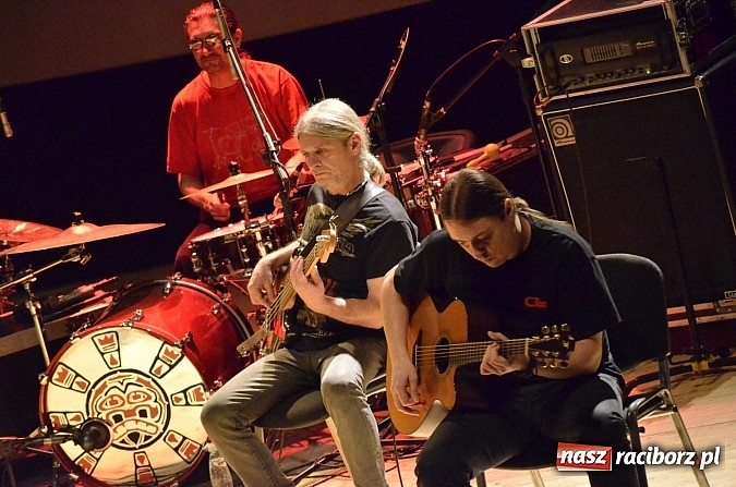 Zdjęcie w galerii na portalu naszraciborz.pl: Fantastyczny CREE zagrał w Raciborskim Centrum Kultury  wiadomości z regionu