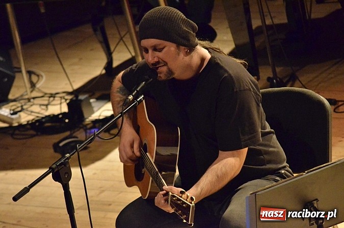 Zdjęcie w galerii na portalu naszraciborz.pl: Fantastyczny CREE zagrał w Raciborskim Centrum Kultury  wiadomości z regionu