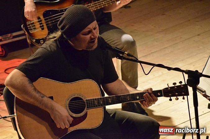 Zdjęcie w galerii na portalu naszraciborz.pl: Fantastyczny CREE zagrał w Raciborskim Centrum Kultury  wiadomości z regionu