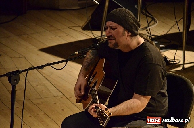 Zdjęcie w galerii na portalu naszraciborz.pl: Fantastyczny CREE zagrał w Raciborskim Centrum Kultury  wiadomości z regionu