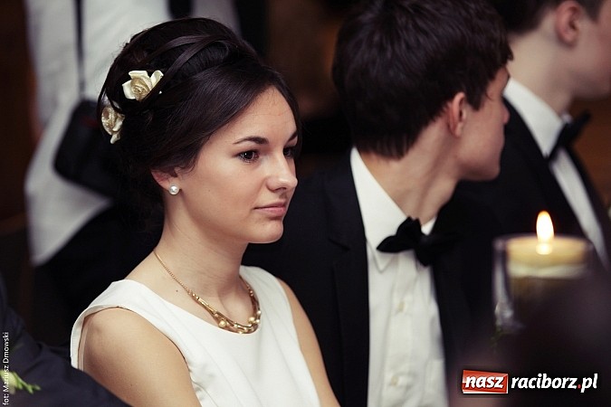 Zdjęcie w galerii na portalu naszraciborz.pl: Pięć klas Ekonomika bawi się w Zakrzowie wiadomości z regionu