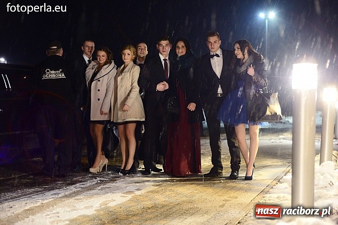 Zdjęcie w galerii na portalu naszraciborz.pl: Szampańska zabawa Ekonomika w Zakrzowie wiadomości z regionu