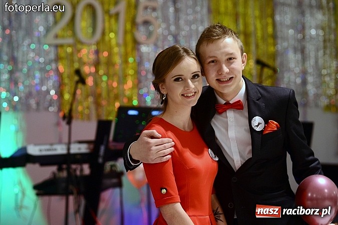 Zdjęcie w galerii na portalu naszraciborz.pl: Szampańska zabawa Ekonomika w Zakrzowie wiadomości z regionu