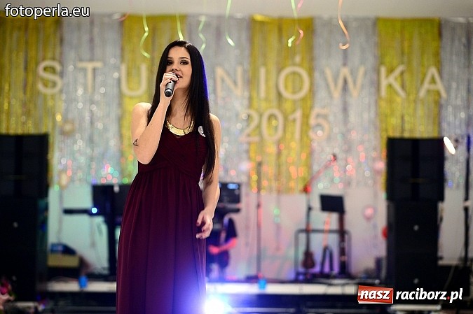 Zdjęcie w galerii na portalu naszraciborz.pl: Szampańska zabawa Ekonomika w Zakrzowie wiadomości z regionu