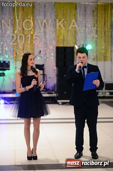 Zdjęcie w galerii na portalu naszraciborz.pl: Szampańska zabawa Ekonomika w Zakrzowie wiadomości z regionu