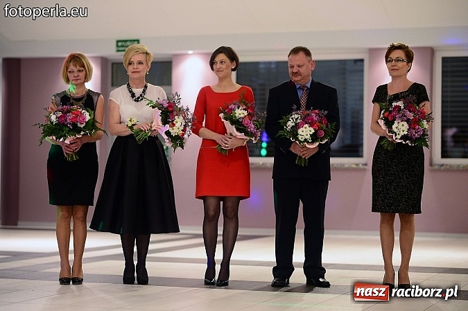 Zdjęcie w galerii na portalu naszraciborz.pl: Szampańska zabawa Ekonomika w Zakrzowie wiadomości z regionu