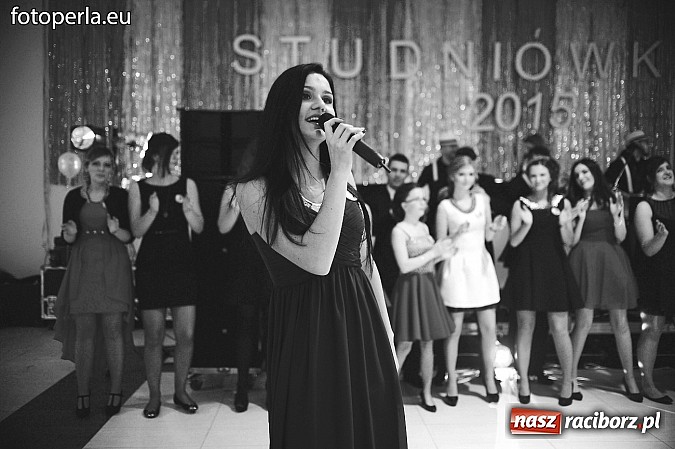 Zdjęcie w galerii na portalu naszraciborz.pl: Szampańska zabawa Ekonomika w Zakrzowie wiadomości z regionu