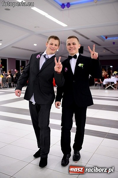 Zdjęcie w galerii na portalu naszraciborz.pl: Szampańska zabawa Ekonomika w Zakrzowie wiadomości z regionu