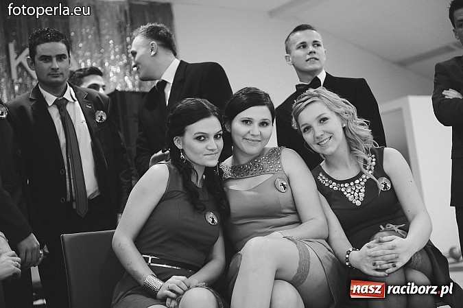 Zdjęcie w galerii na portalu naszraciborz.pl: Szampańska zabawa Ekonomika w Zakrzowie wiadomości z regionu