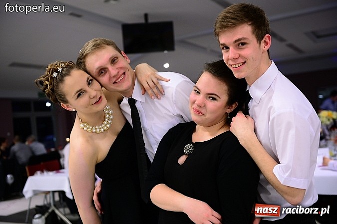 Zdjęcie w galerii na portalu naszraciborz.pl: Szampańska zabawa Ekonomika w Zakrzowie wiadomości z regionu