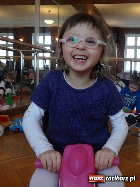 Zdjęcie w galerii na portalu naszraciborz.pl: Zima nie musi być smutna. Jak Fiku-miku bawi się w RCK wiadomości z regionu