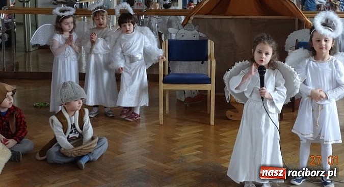 Zdjęcie w galerii na portalu naszraciborz.pl: Zima nie musi być smutna. Jak Fiku-miku bawi się w RCK wiadomości z regionu