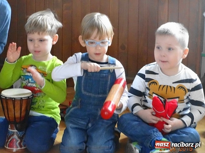 Zdjęcie w galerii na portalu naszraciborz.pl: Zima nie musi być smutna. Jak Fiku-miku bawi się w RCK wiadomości z regionu