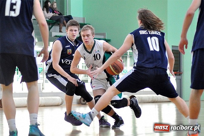 Zdjęcie w galerii na portalu naszraciborz.pl: Koszykówka. Pewna wygrana raciborzan z MKS Zabrze wiadomości z regionu
