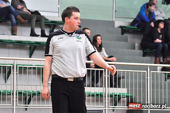 Zdjęcie w galerii na portalu naszraciborz.pl: Koszykówka. Pewna wygrana raciborzan z MKS Zabrze wiadomości z regionu