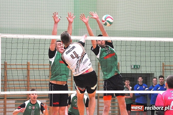 Zdjęcie w galerii na portalu naszraciborz.pl: AZS Rafako Racibórz nie dał rady Juvenii wiadomości z regionu