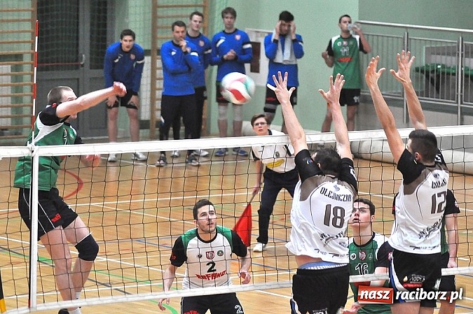 Zdjęcie w galerii na portalu naszraciborz.pl: AZS Rafako Racibórz nie dał rady Juvenii wiadomości z regionu