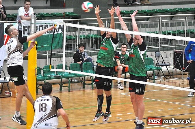 Zdjęcie w galerii na portalu naszraciborz.pl: AZS Rafako Racibórz nie dał rady Juvenii wiadomości z regionu
