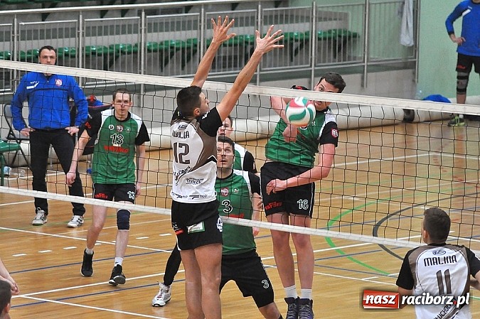 Zdjęcie w galerii na portalu naszraciborz.pl: AZS Rafako Racibórz nie dał rady Juvenii wiadomości z regionu