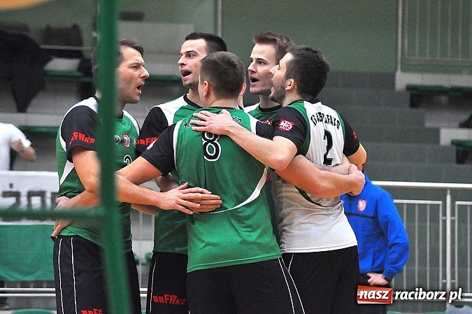 Zdjęcie w galerii na portalu naszraciborz.pl: AZS Rafako Racibórz nie dał rady Juvenii wiadomości z regionu
