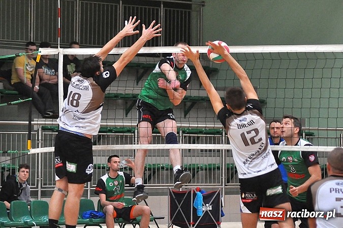 Zdjęcie w galerii na portalu naszraciborz.pl: AZS Rafako Racibórz nie dał rady Juvenii wiadomości z regionu