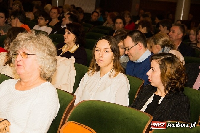 Zdjęcie w galerii na portalu naszraciborz.pl: Wielka Gala Szlachetnej Paczki w RCK wiadomości z regionu