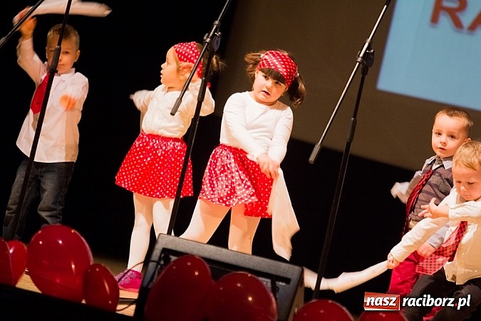 Zdjęcie w galerii na portalu naszraciborz.pl: Wielka Gala Szlachetnej Paczki w RCK wiadomości z regionu