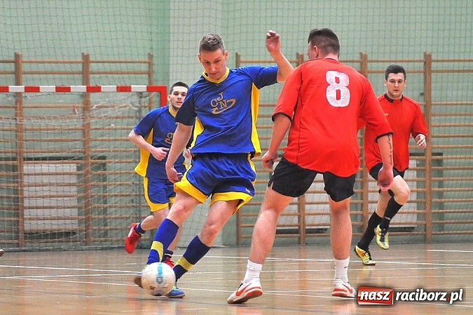 Zdjęcie w galerii na portalu naszraciborz.pl: HLPN: Zwycięstwo Samych Swoich. Osiem goli braci Harasów wiadomości z regionu