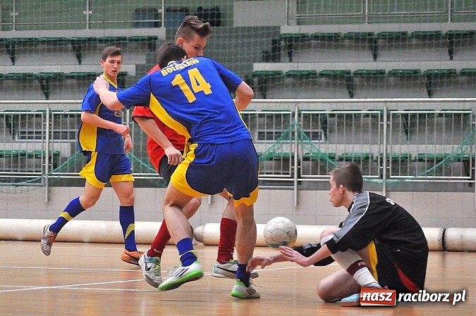 Zdjęcie w galerii na portalu naszraciborz.pl: HLPN: Zwycięstwo Samych Swoich. Osiem goli braci Harasów wiadomości z regionu