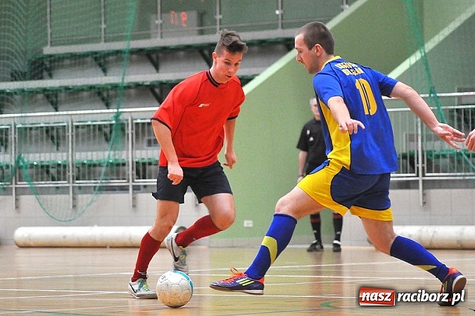 Zdjęcie w galerii na portalu naszraciborz.pl: HLPN: Zwycięstwo Samych Swoich. Osiem goli braci Harasów wiadomości z regionu