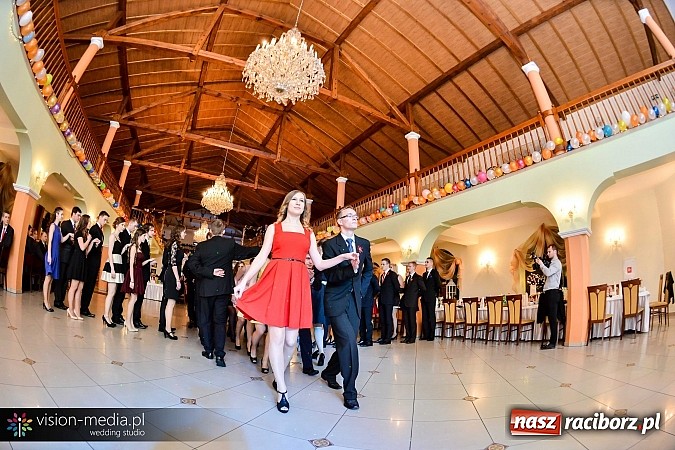 Zdjęcie w galerii na portalu naszraciborz.pl: Tak się bawił Mechanik - bal w Rogowie wiadomości z regionu