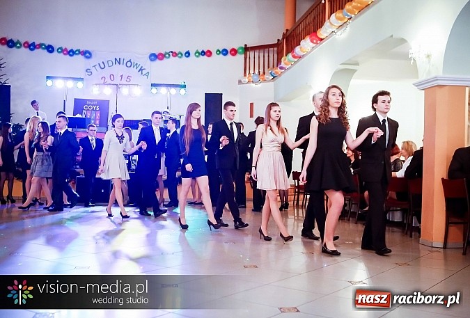 Zdjęcie w galerii na portalu naszraciborz.pl: Tak się bawił Mechanik - bal w Rogowie wiadomości z regionu