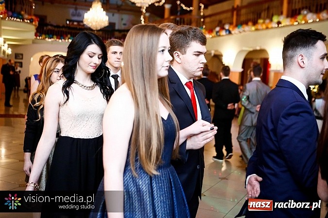 Zdjęcie w galerii na portalu naszraciborz.pl: Tak się bawił Mechanik - bal w Rogowie wiadomości z regionu