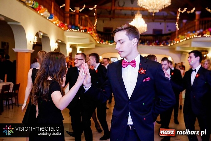 Zdjęcie w galerii na portalu naszraciborz.pl: Tak się bawił Mechanik - bal w Rogowie wiadomości z regionu