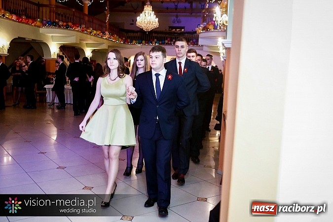 Zdjęcie w galerii na portalu naszraciborz.pl: Tak się bawił Mechanik - bal w Rogowie wiadomości z regionu