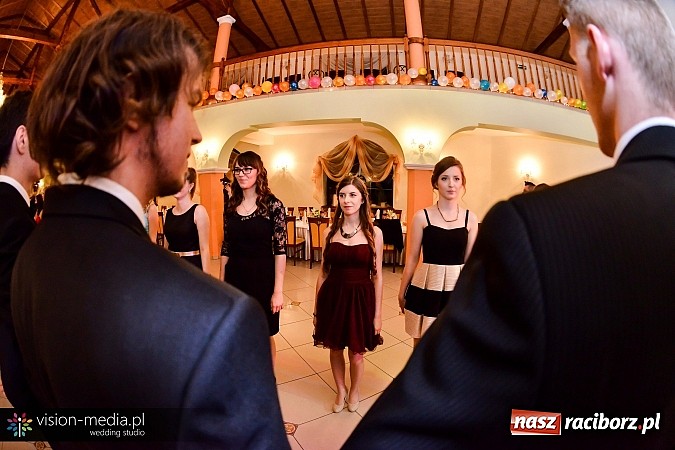 Zdjęcie w galerii na portalu naszraciborz.pl: Tak się bawił Mechanik - bal w Rogowie wiadomości z regionu