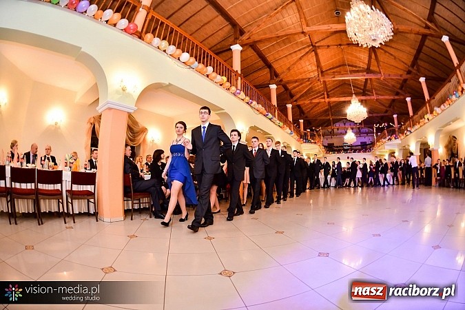 Zdjęcie w galerii na portalu naszraciborz.pl: Tak się bawił Mechanik - bal w Rogowie wiadomości z regionu