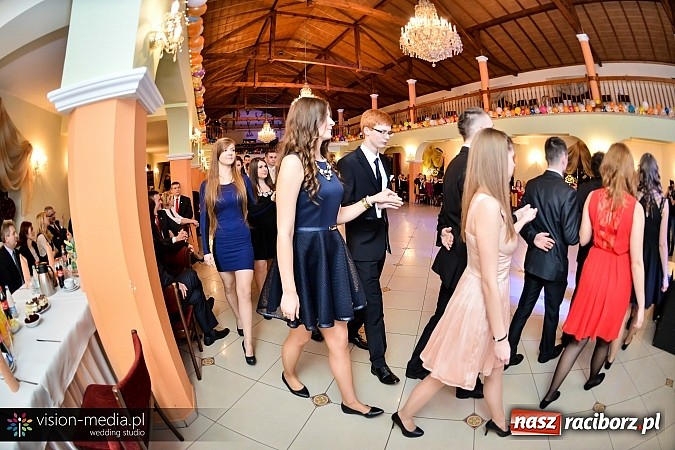 Zdjęcie w galerii na portalu naszraciborz.pl: Tak się bawił Mechanik - bal w Rogowie wiadomości z regionu