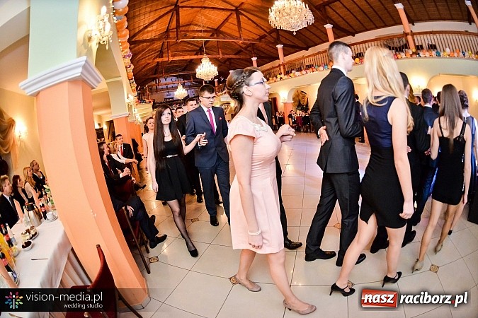 Zdjęcie w galerii na portalu naszraciborz.pl: Tak się bawił Mechanik - bal w Rogowie wiadomości z regionu