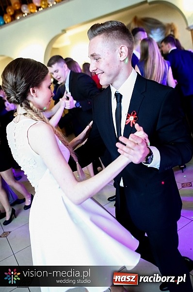 Zdjęcie w galerii na portalu naszraciborz.pl: Tak się bawił Mechanik - bal w Rogowie wiadomości z regionu