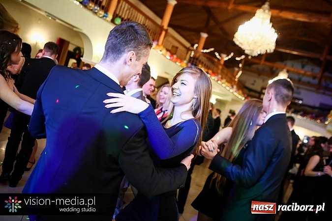 Zdjęcie w galerii na portalu naszraciborz.pl: Tak się bawił Mechanik - bal w Rogowie wiadomości z regionu