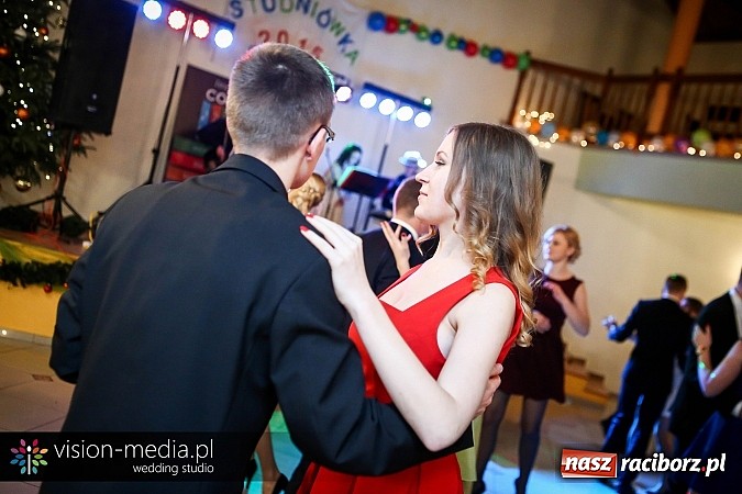 Zdjęcie w galerii na portalu naszraciborz.pl: Tak się bawił Mechanik - bal w Rogowie wiadomości z regionu