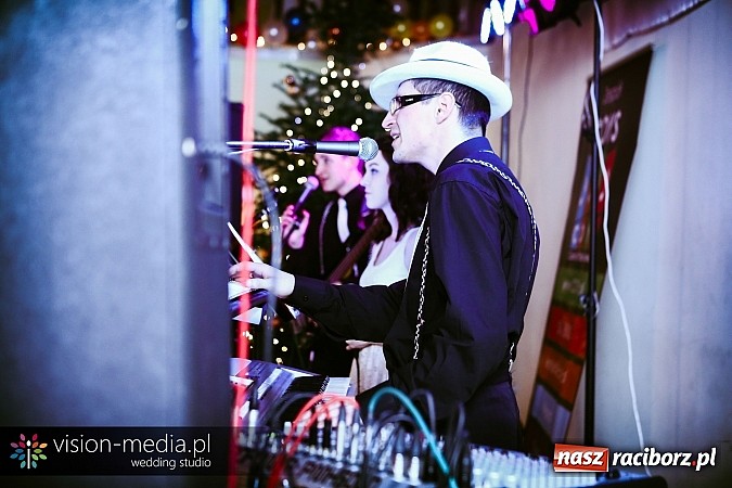 Zdjęcie w galerii na portalu naszraciborz.pl: Tak się bawił Mechanik - bal w Rogowie wiadomości z regionu