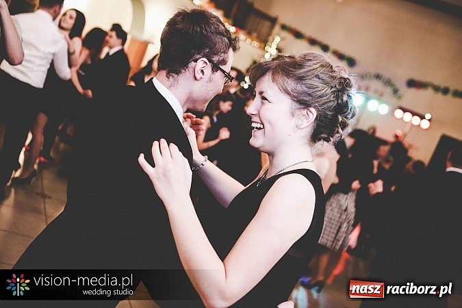 Zdjęcie w galerii na portalu naszraciborz.pl: Tak się bawił Mechanik - bal w Rogowie wiadomości z regionu