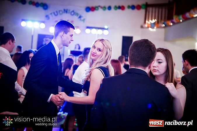 Zdjęcie w galerii na portalu naszraciborz.pl: Tak się bawił Mechanik - bal w Rogowie wiadomości z regionu