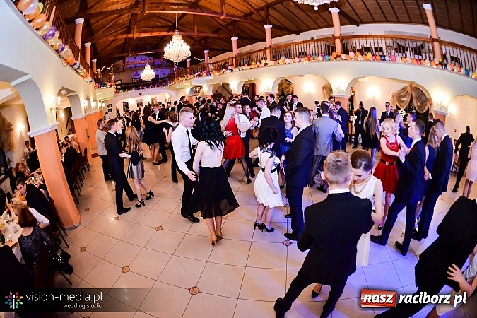 Zdjęcie w galerii na portalu naszraciborz.pl: Tak się bawił Mechanik - bal w Rogowie wiadomości z regionu