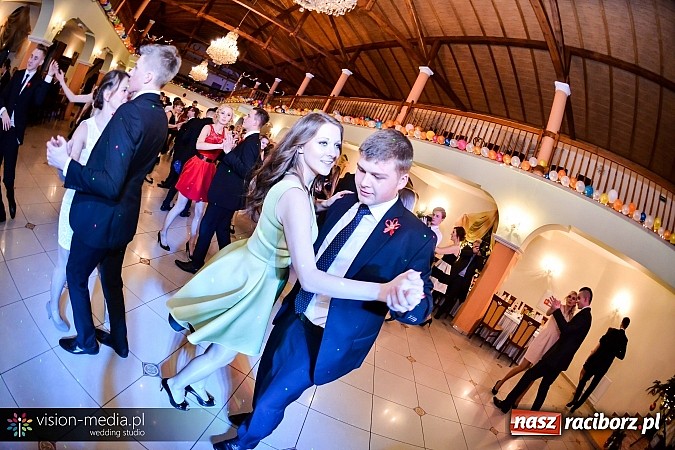 Zdjęcie w galerii na portalu naszraciborz.pl: Tak się bawił Mechanik - bal w Rogowie wiadomości z regionu